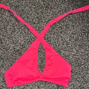Pink/coral VS PINK swim top! Size M💗
